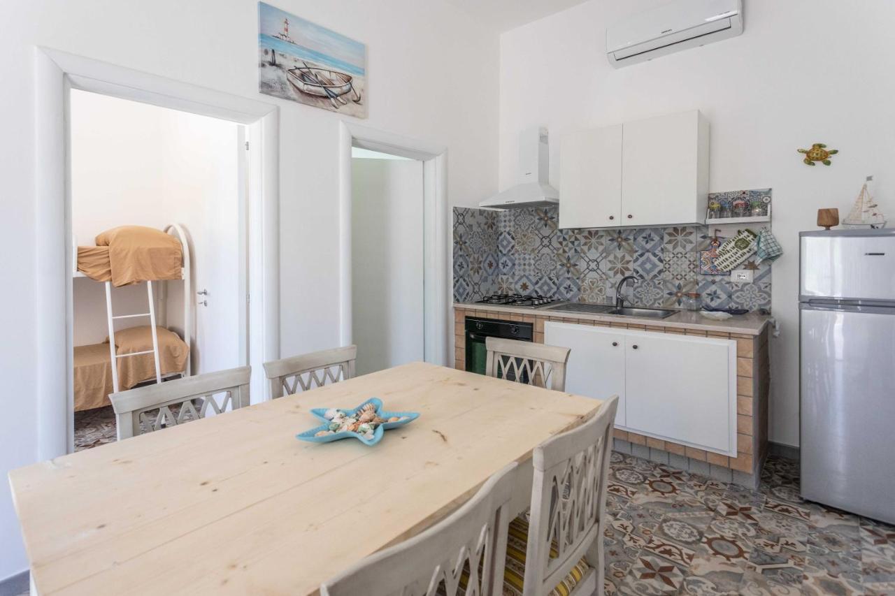 Villetta Andrea A Due Passi Dalla Sabbia - Apulia Home Torre San Giovanni Ugento Exteriér fotografie