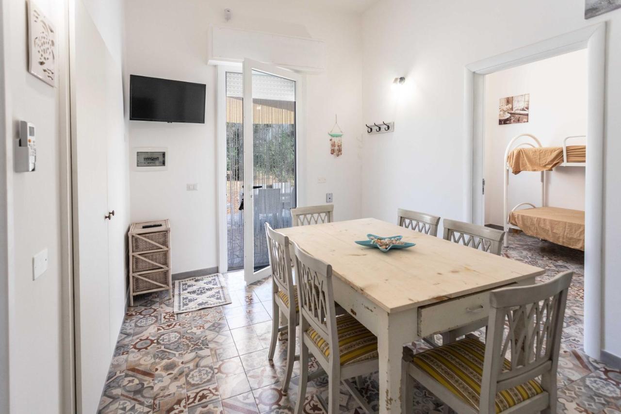 Villetta Andrea A Due Passi Dalla Sabbia - Apulia Home Torre San Giovanni Ugento Exteriér fotografie